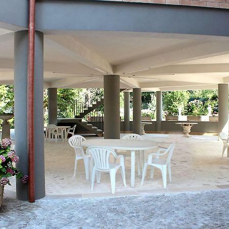 Oasi Di Pace Hotel Sutri Ngoại thất bức ảnh
